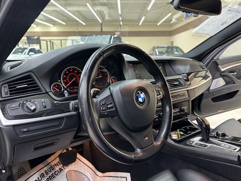 Used 2013 BMW 550i Sedan image 18