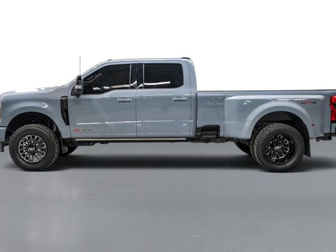 Used 2025 Ford F350 Platinum AWD/4WD image 10