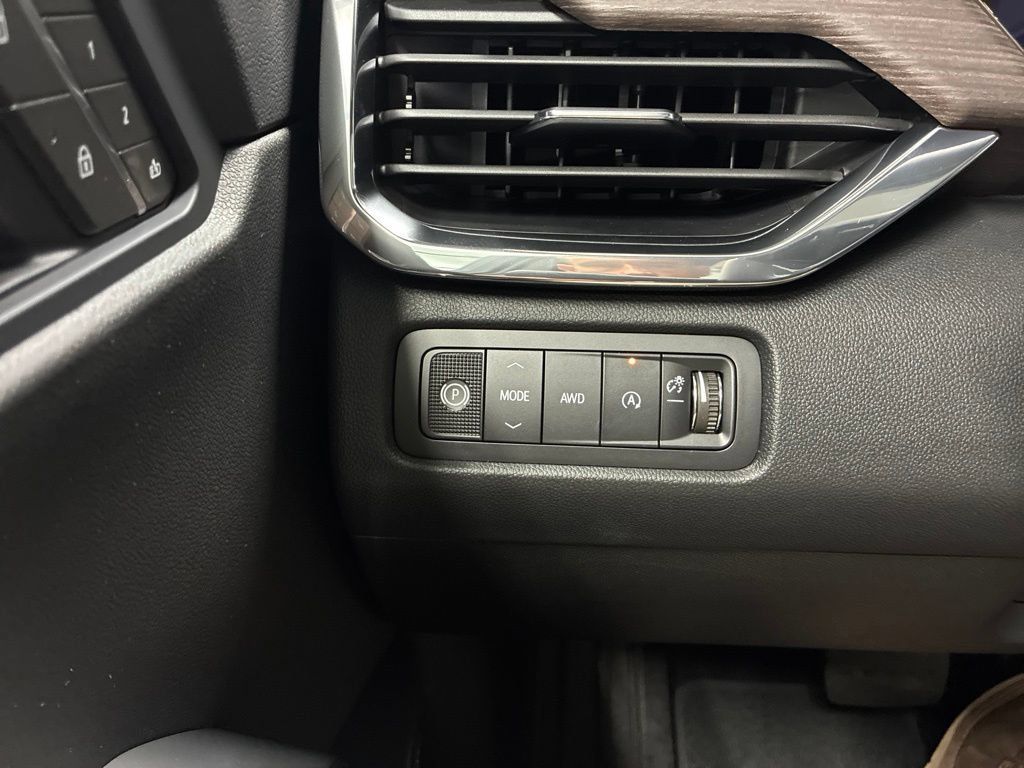 New 2027 GMC Acadia Denali AWD/4WD image 23