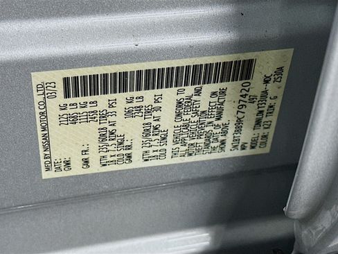 Used 2023 Nissan Rogue SV AWD/4WD image 12