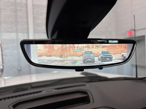 Used 2022 Chevrolet Silverado 3500 High Country w/ Z71 Off-Road Package image 33