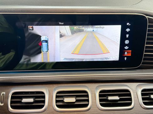 Used 2022 Mercedes-Benz GLE 350 4MATIC image 32