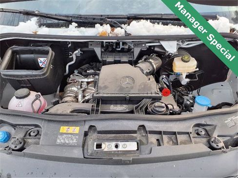 Used 2023 Mercedes-Benz Sprinter 3500 image 34