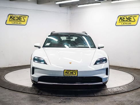 Used 2025 Porsche Taycan 4S image 6