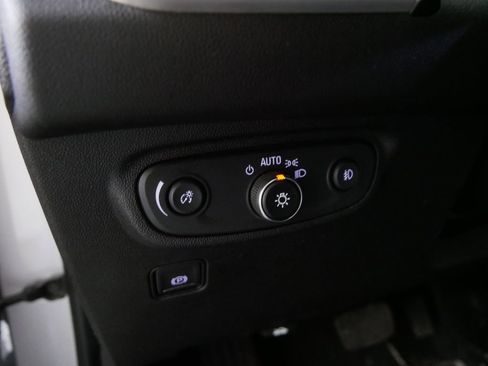 Used 2019 GMC Terrain SLT w/ Preferred Package image 17