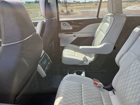 Used 2020 Lincoln Aviator Black Label w/ Dynamic Handling Package image 47