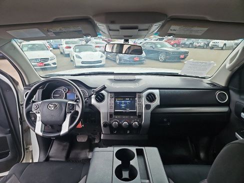 Used 2016 Toyota Tundra SR5 w/ TRD Off Road Package image 23