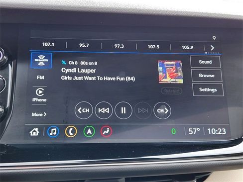 Used 2022 Buick Envision Avenir w/ Technology Package II image 22