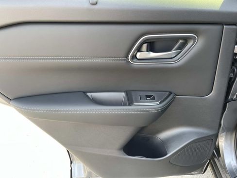 New 2026 Nissan Rogue Platinum AWD/4WD image 20