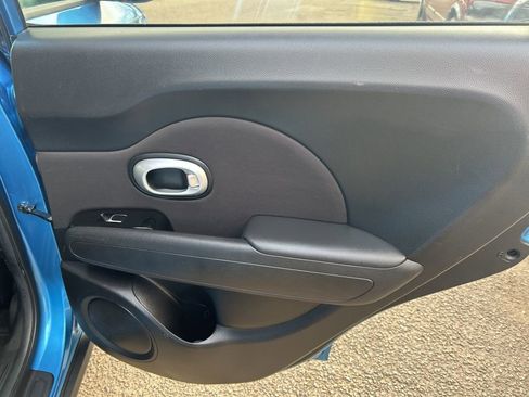 Used 2018 Kia Soul + image 28