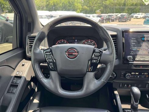 Used 2022 Nissan Frontier PRO-4X w/ Pro-4X Premium Package AWD/4WD image 23