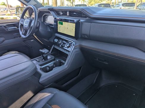 Used 2023 GMC Sierra 1500 AT4 w/ AT4 Premium Package image 12