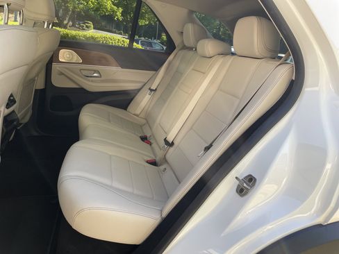 Certified 2024 Mercedes-Benz GLE 450 4MATIC image 39