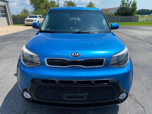 Used 2016 Kia Soul + w/ Designer's Package FWD image 7