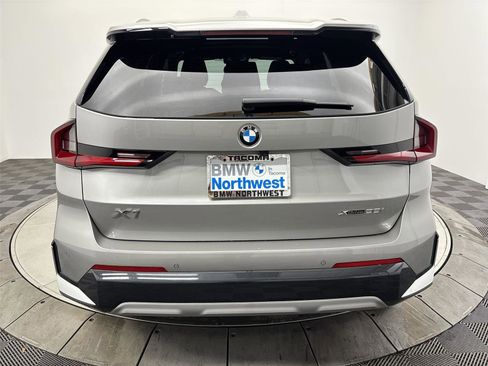Used 2025 BMW X1 xDrive28i w/ Convenience Package image 15