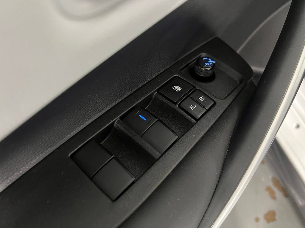 Certified 2022 Toyota Corolla SE FWD image 35