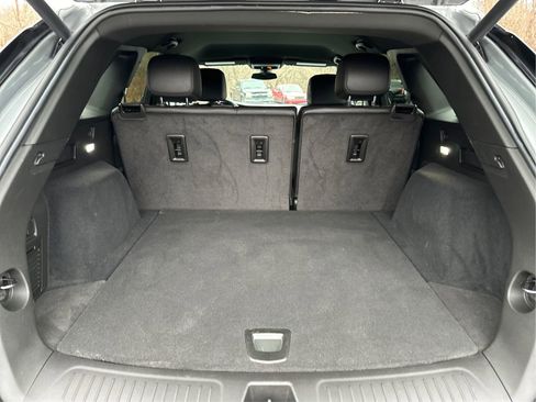 Certified 2024 Cadillac XT5 Luxury image 12