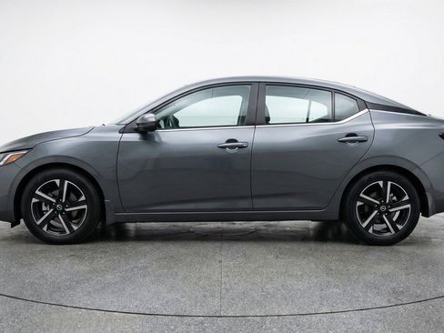 Used 2025 Nissan Sentra SV FWD image 5