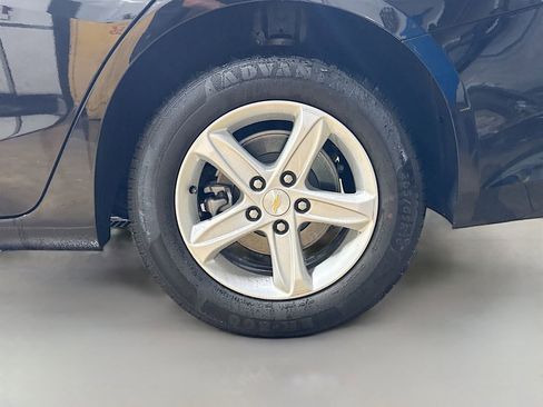 Used 2024 Chevrolet Malibu LT image 30