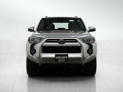 Used 2024 Toyota 4Runner TRD Off-Road Premium image 8