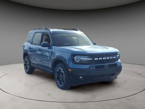 New 2026 Ford Bronco Sport Outer Banks image 14