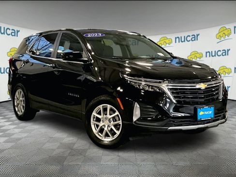 Used 2023 Chevrolet Equinox LT image 1