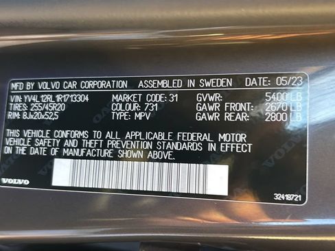 Used 2024 Volvo XC60 B5 Plus w/ Climate Package AWD/4WD image 32