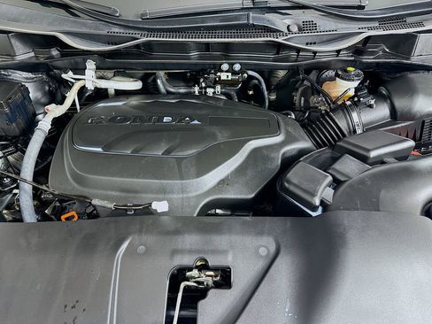 Certified 2024 Honda Odyssey Touring image 31