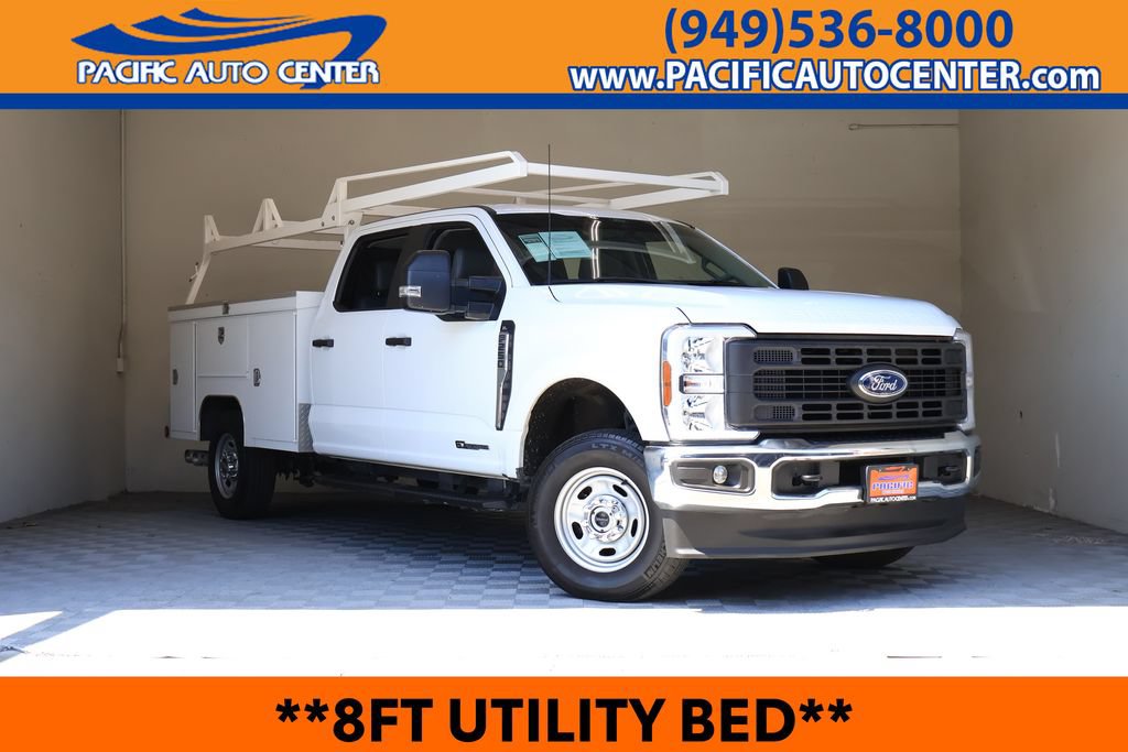 Used 2024 Ford F250 XL w/ Snow Plow/Camper Package AWD/4WD image 1