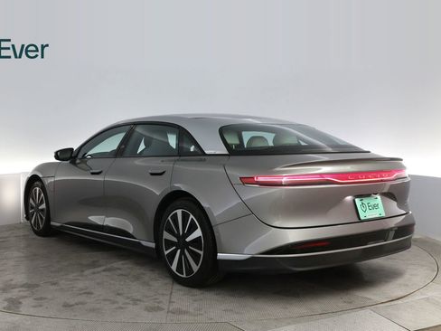 Used 2023 Lucid Air Touring image 17