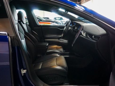 Used 2018 Tesla Model S AWD image 31