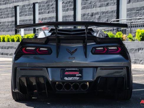 Used 2014 Chevrolet Corvette Stingray Coupe w/ 2LT Preferred Equipment Group image 16