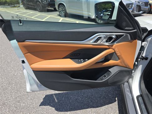Certified 2025 BMW i4 eDrive40 w/ Premium Package RWD image 18