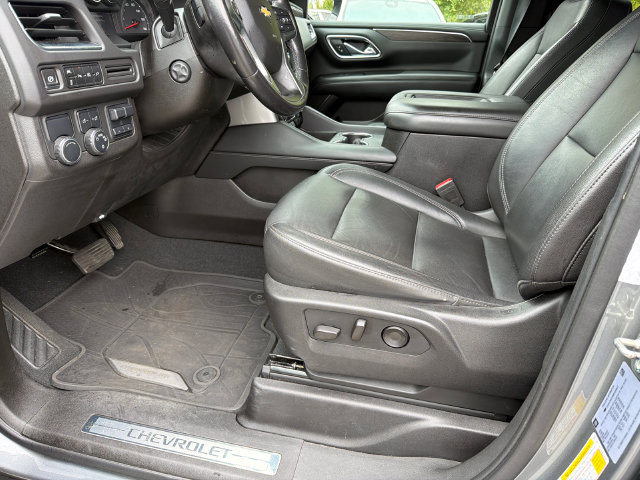 Used 2021 Chevrolet Tahoe LT w/ LT Signature Package RWD image 9