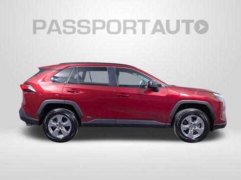 Certified 2025 Toyota RAV4 LE image 9