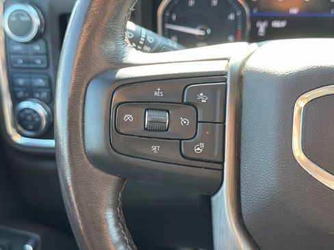 Used 2022 GMC Sierra 2500 Denali w/ Denali Ultimate Package AWD/4WD image 17