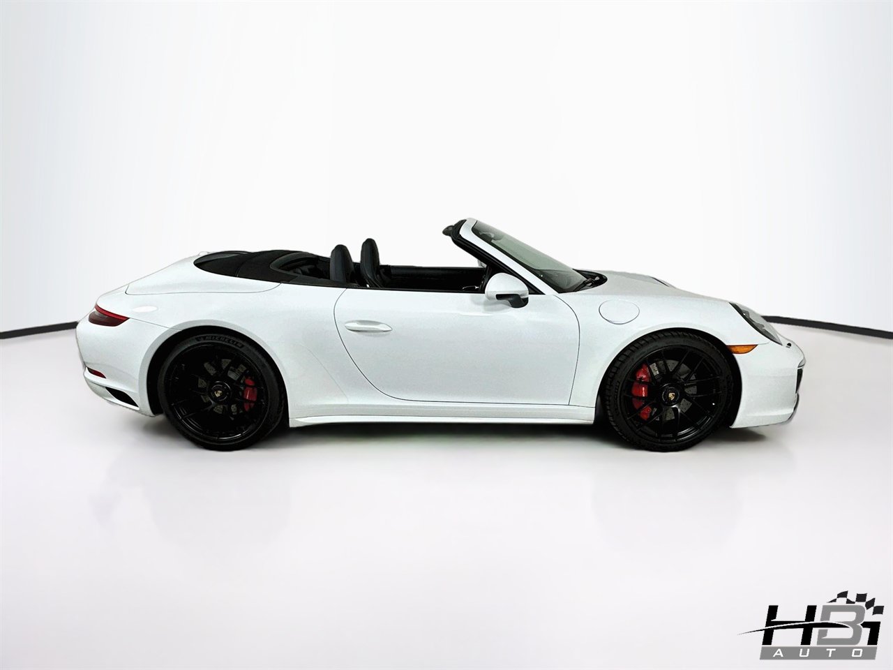 Used 2018 Porsche 911 Carrera GTS RWD image 18
