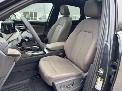 New 2026 Audi Q5 Premium image 30