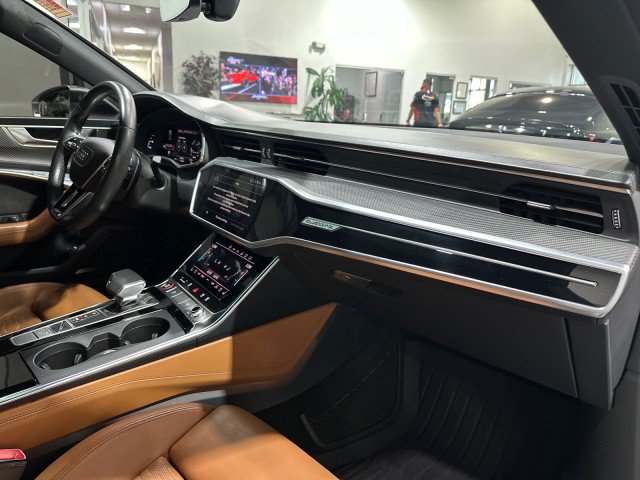 Used 2021 Audi RS 7 Sportback AWD/4WD image 64