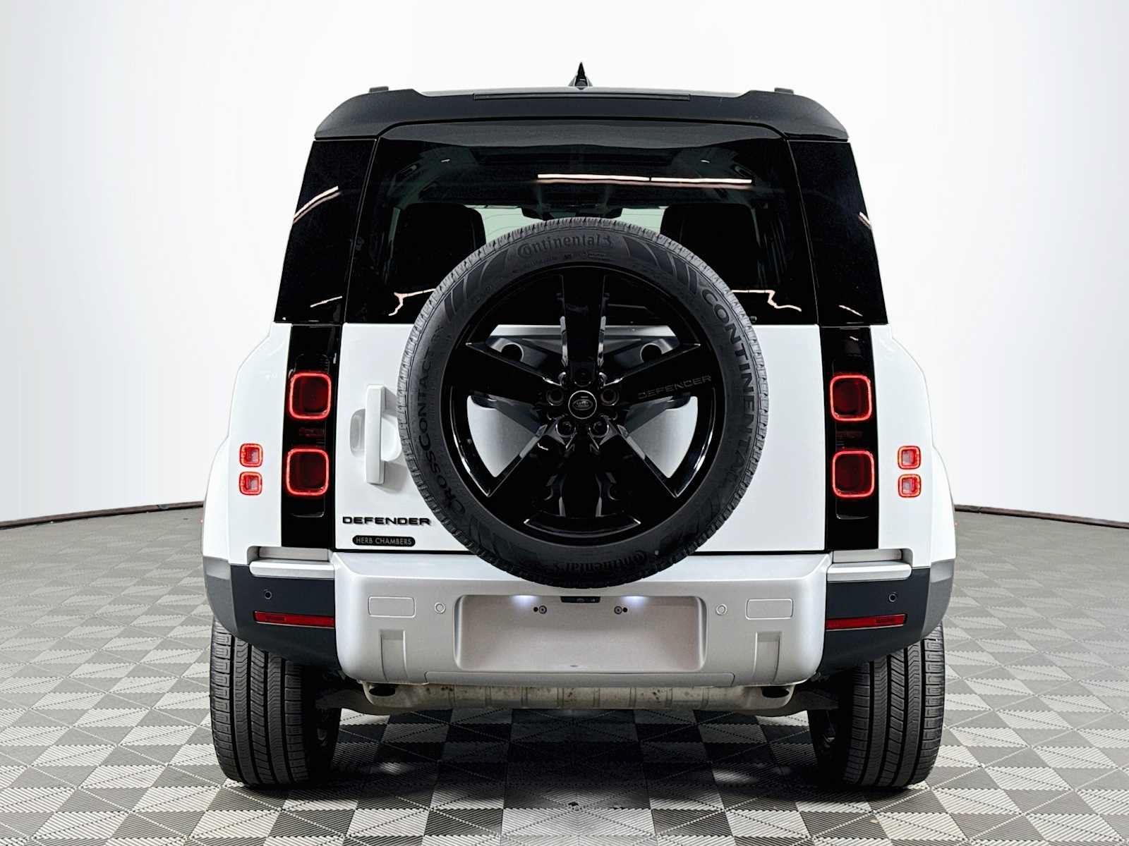 Certified 2024 Land Rover Defender 110 S AWD/4WD image 6