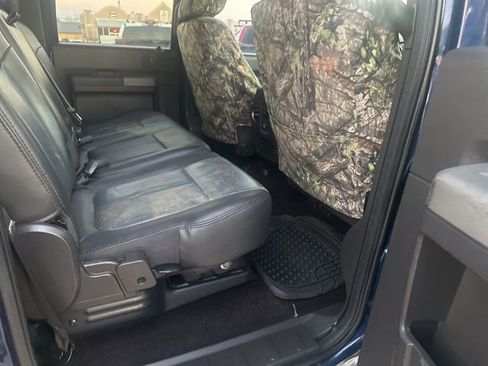 Used 2011 Ford F350 Lariat w/ Lariat Interior Pkg image 9