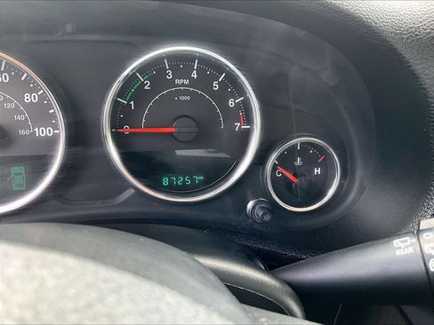 Used 2015 Jeep Wrangler Unlimited Sport AWD/4WD image 18