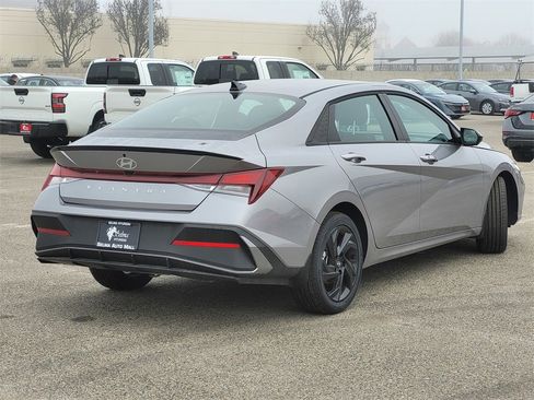 New 2026 Hyundai Elantra Sport image 4