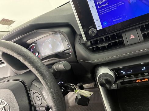 Used 2023 Toyota RAV4 LE image 24