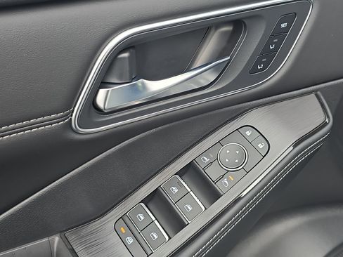 New 2026 Nissan Rogue Platinum w/ Platinum Premium Package image 14