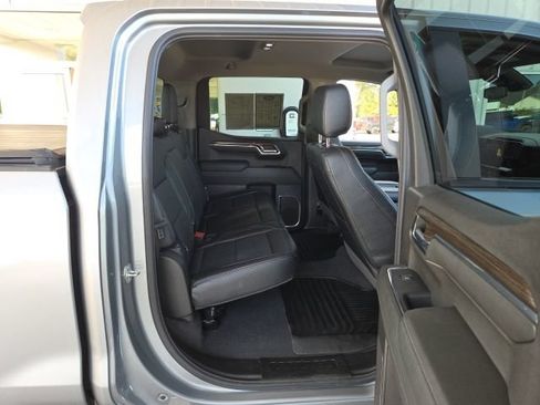 Used 2023 Chevrolet Silverado 1500 LT AWD/4WD image 44