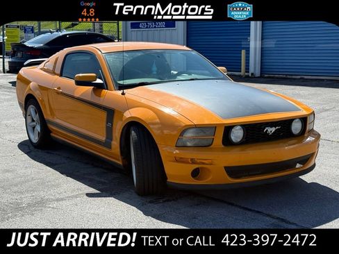 Used 2007 Ford Mustang GT RWD image 3