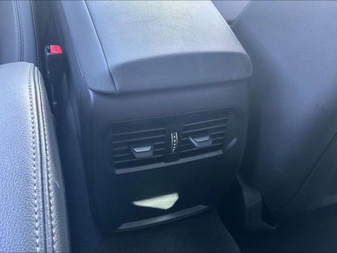 Used 2025 BMW 430i Coupe w/ Premium Package image 33