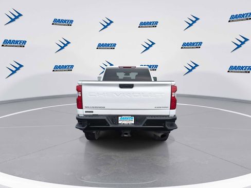 Used 2025 Chevrolet Silverado 2500 Custom w/ Custom Value Package image 7