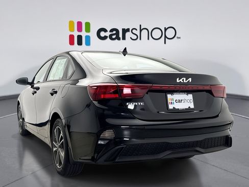 Used 2023 Kia Forte LXS FWD image 3